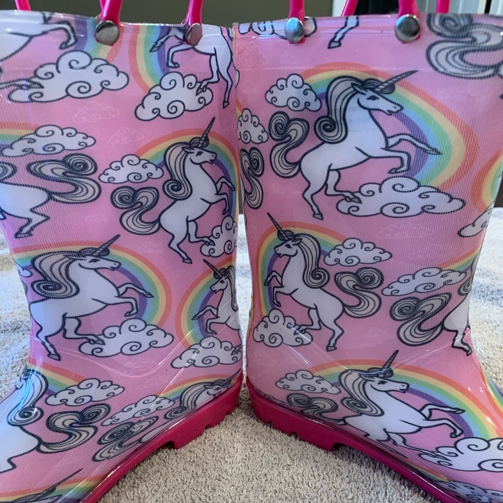 Girls rain boots